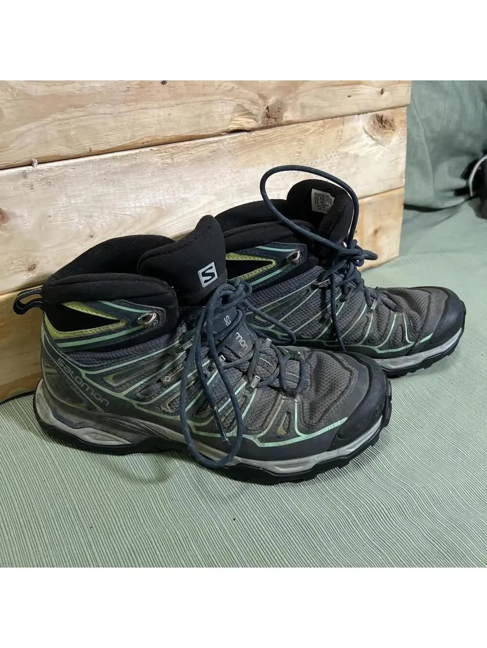 Salomon X Ultra Contagrip Trail Shoes Womens US 7 Black Multi Lightweight Grip